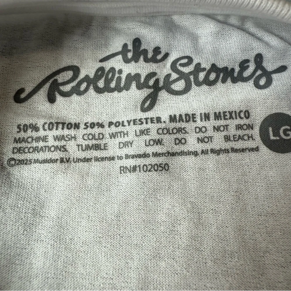 NEW The Rolling‎ Stones Graphic Tee Girls Size Large